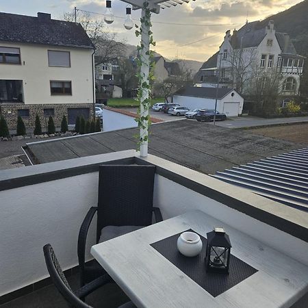 Hakans Moselblick Ferienwohnung 트라이스카르덴 외부 사진